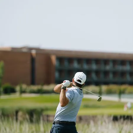 Emporda Golf Hotel