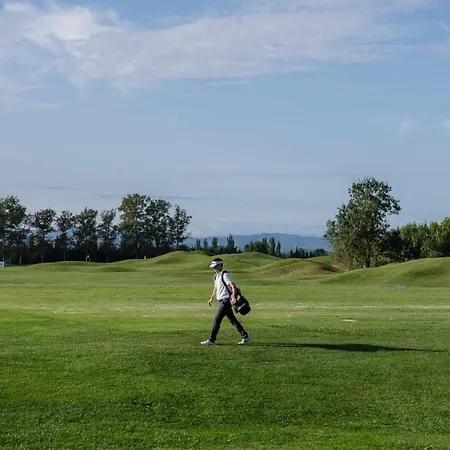 Emporda Golf 4*